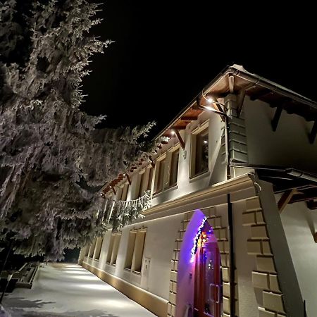 Hotel Galeria Pezinska Baba Pezinok Dış mekan fotoğraf