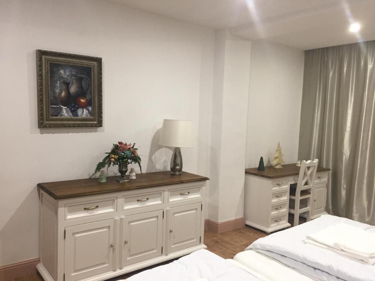 Hotel Galeria Pezinska Baba Pezinok Dış mekan fotoğraf